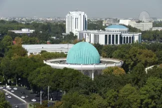 Өзбекстанда нотариалды іс-қимылдарды өтініш берушінің нотариат кеңсесіне келмей-ақ, бейнебайланыс арқылы жүргізуге енгізіп жатыр.